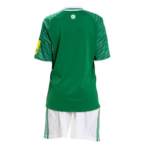 Newcastle United Bortaställ Barn 2025-26 Kortärmad (+ Korta byxor) Newcastle United Bortaställ Barn 2025-26 Kortärmad (+ Korta byxor)